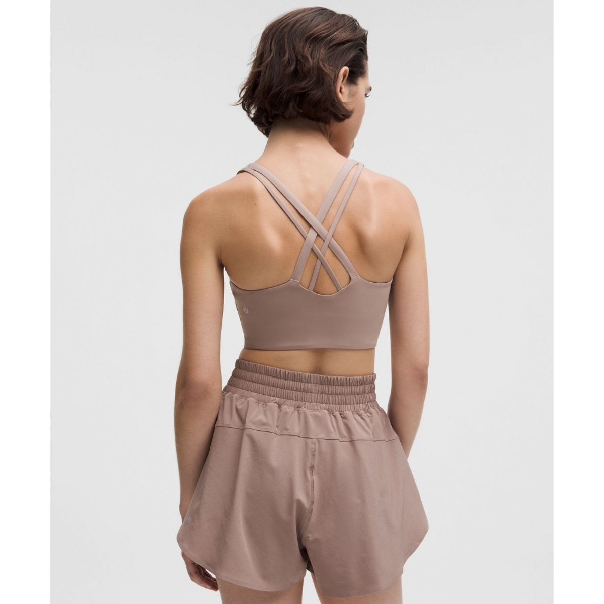 룰루레몬(LULULEMON) 에너지 롱라인 브라 미디엄 서포트, B–D컵 *에볼브