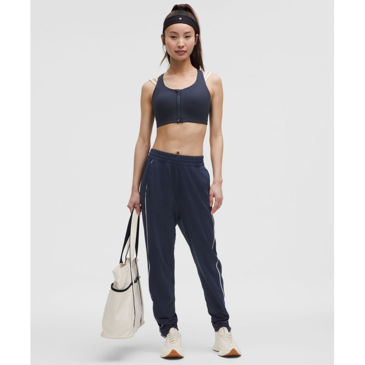 룰루레몬(LULULEMON) Everlux 하이라이즈 집 레그 트랙 팬츠 *아시아 핏
