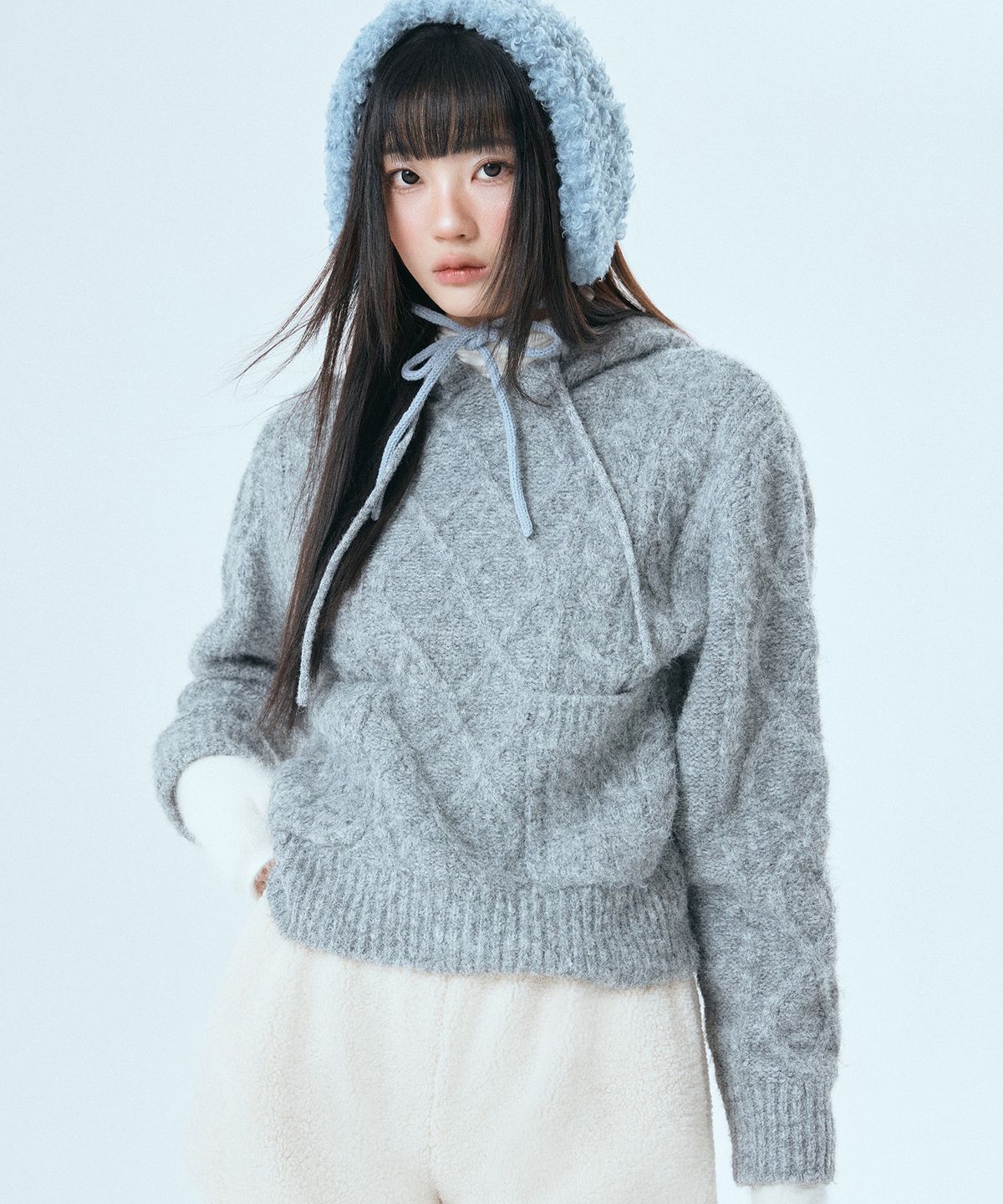 미쏘(MIXXO) 케이블 후드 풀오버_MIWKAG132T