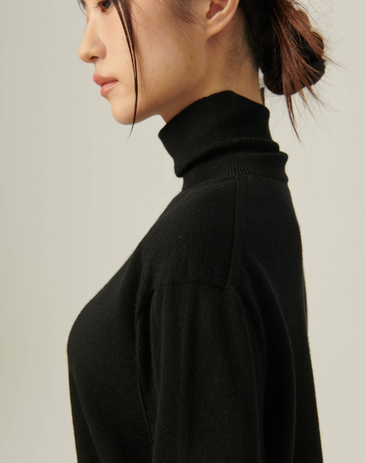 베이스스레드(BASETHREAD) Lightweight Turtleneck Knit_BLACK