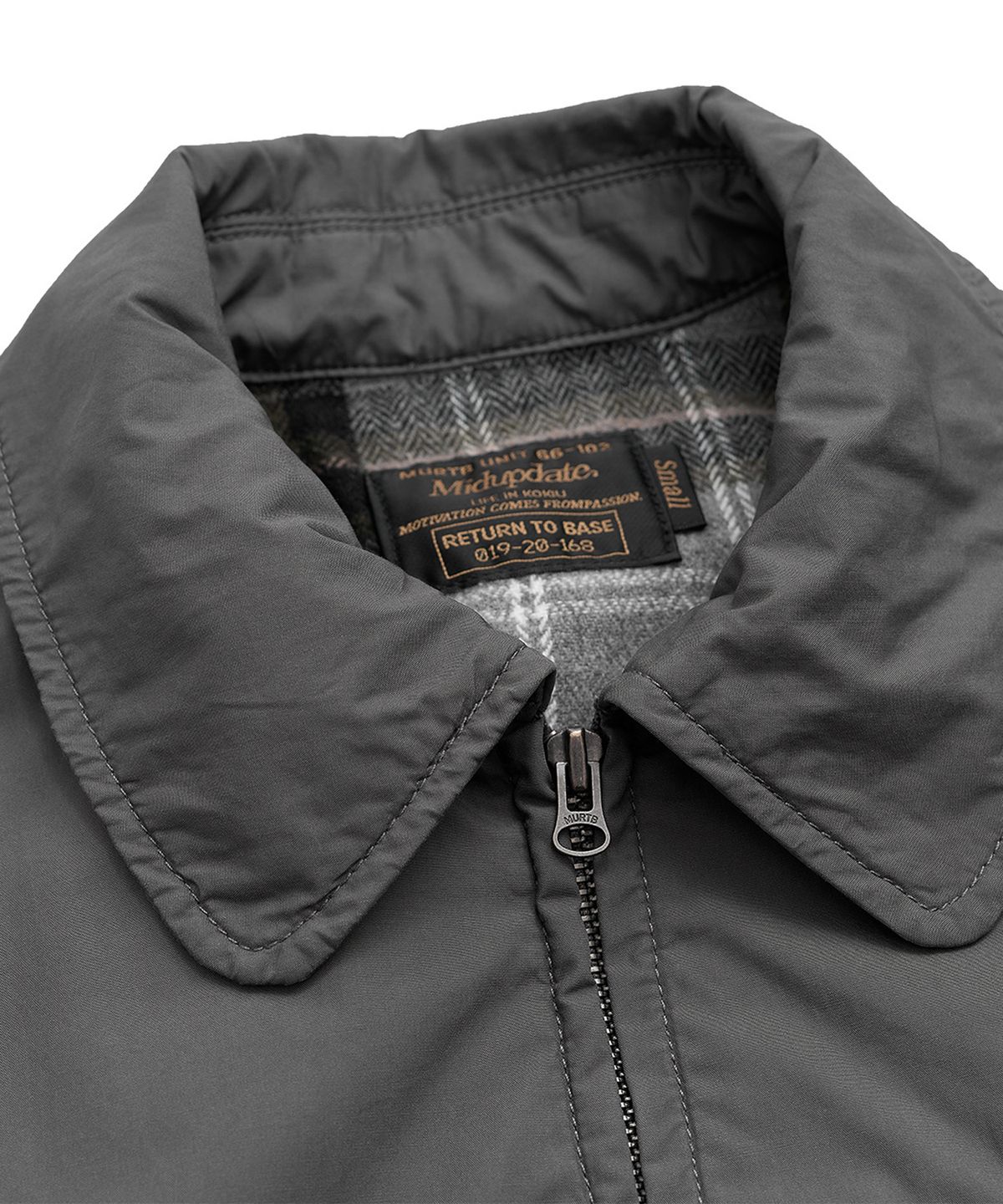 미드업데이트(MIDUPDATE) Bayford Embroidery Jacket_2color