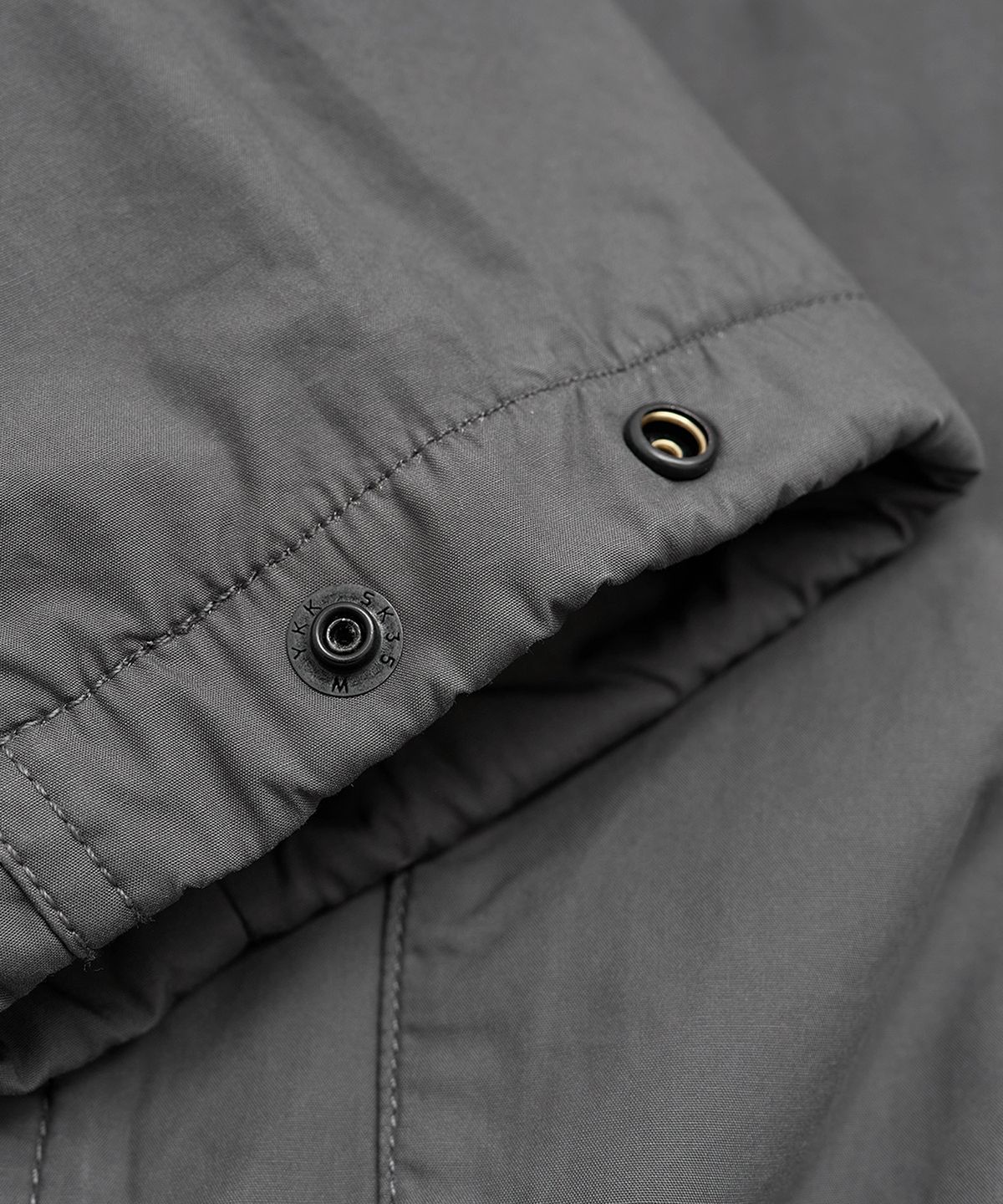 미드업데이트(MIDUPDATE) Bayford Embroidery Jacket_2color