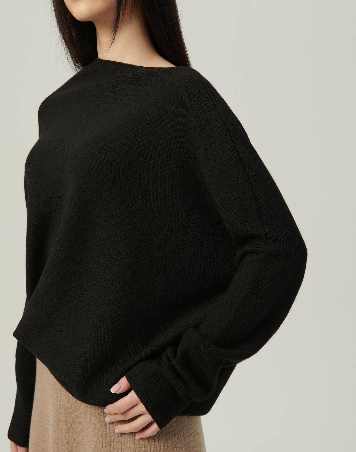 베이스스레드(BASETHREAD) One Shoulder Flow Knit Top_BLACK