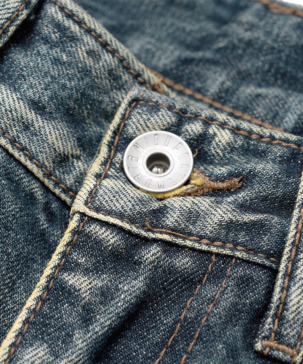 미드업데이트(MIDUPDATE) Vintage Destroyed Denim Pants