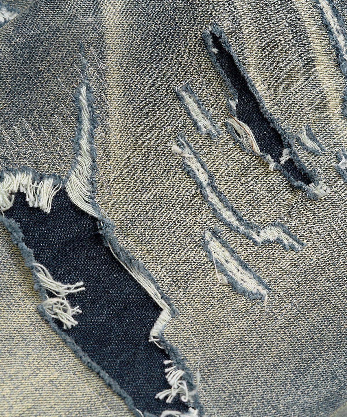 미드업데이트(MIDUPDATE) Vintage Destroyed Denim Pants
