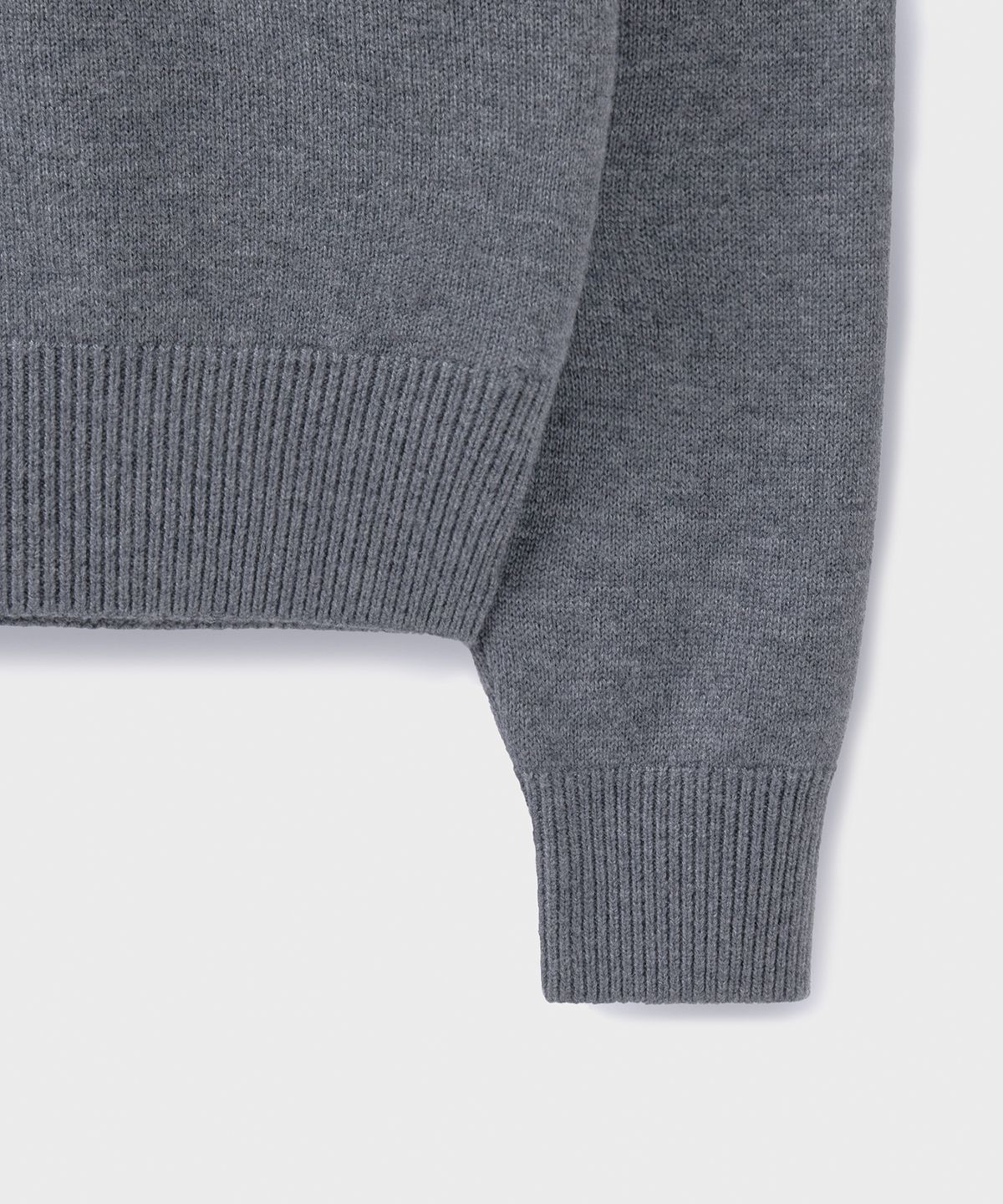브랜디드(BRANDED) [SUPERIOR] CLOUD SUPERFINE V-NECK KNIT [MELANGE GRAY]