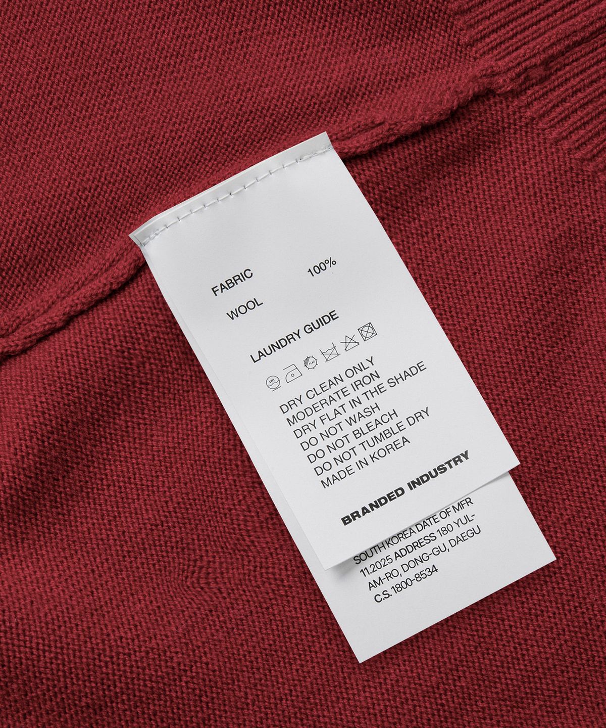 브랜디드(BRANDED) [SUPERIOR] CLOUD SUPERFINE V-NECK KNIT [RED]