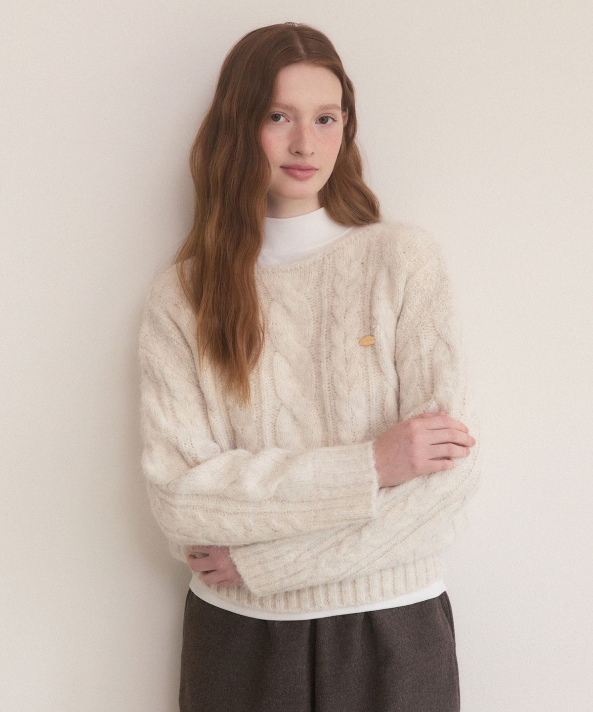 어다울(ADAUL) Boat neck hairy twist knit - cream