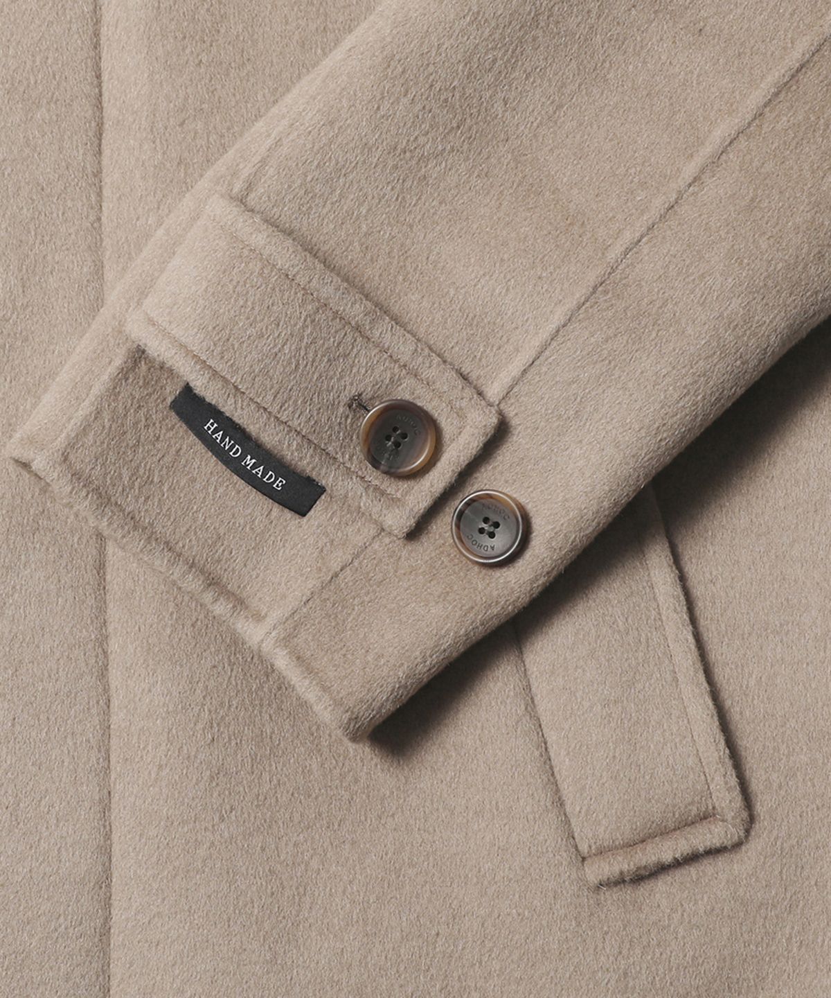 애드호크(ADHOC) 남녀공용 세미오버 발마칸 코트 (DK-BEIGE) (HBAHCA1)