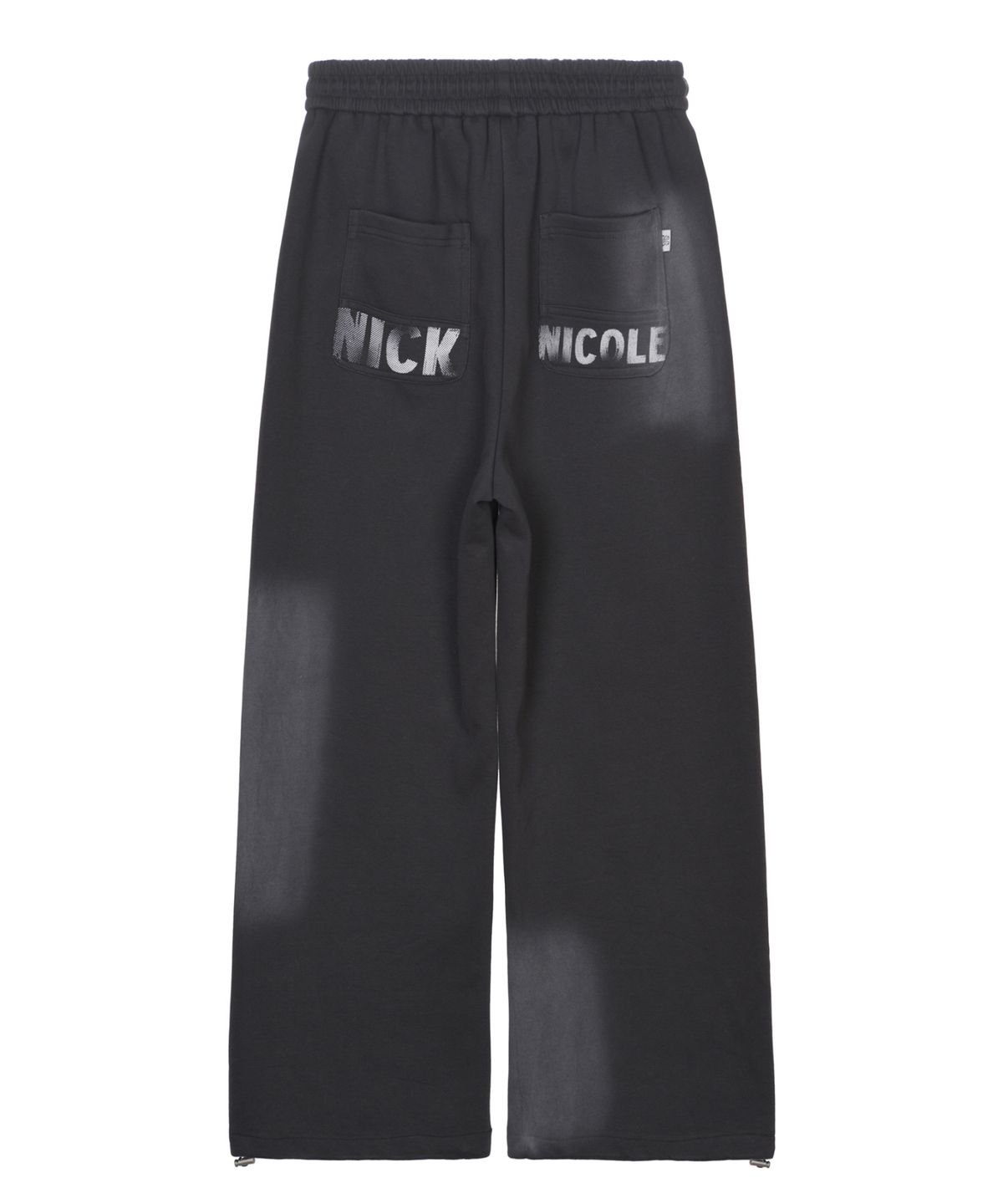 닉앤니콜(NICK&NICOLE) GRADATION LOGO SWEAT STRING PANTS_CHARCOAL