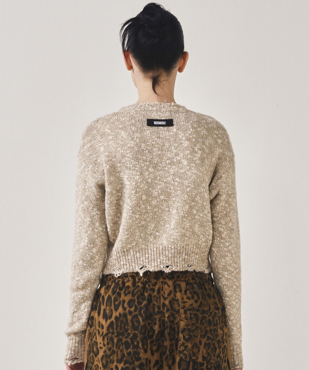 닉앤니콜(NICK&NICOLE) NICOLE BOKASHI DAMAGE KNIT_OATMEAL