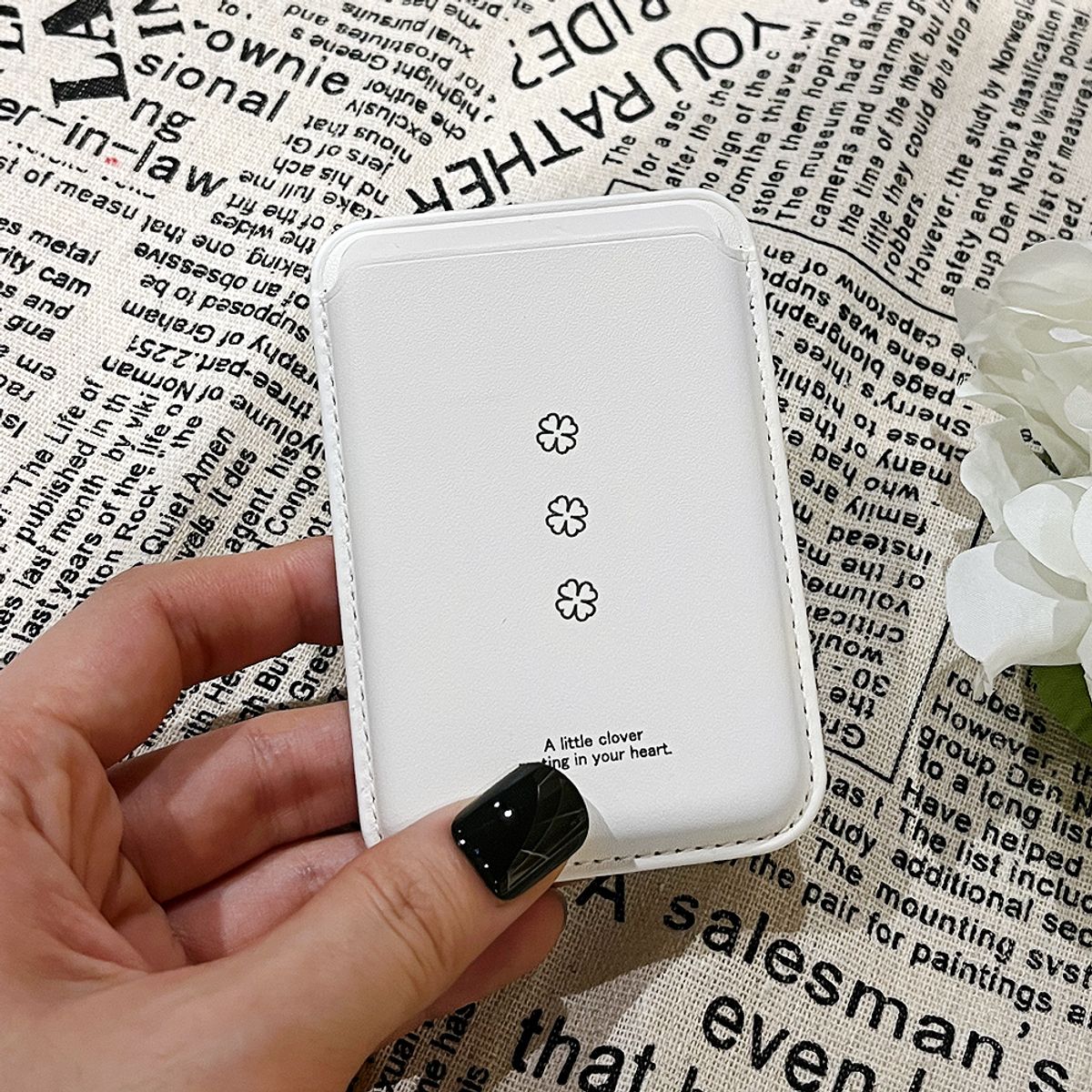 디지지(DEGEEGEE) 럭키 맥세이프 가죽 카드지갑