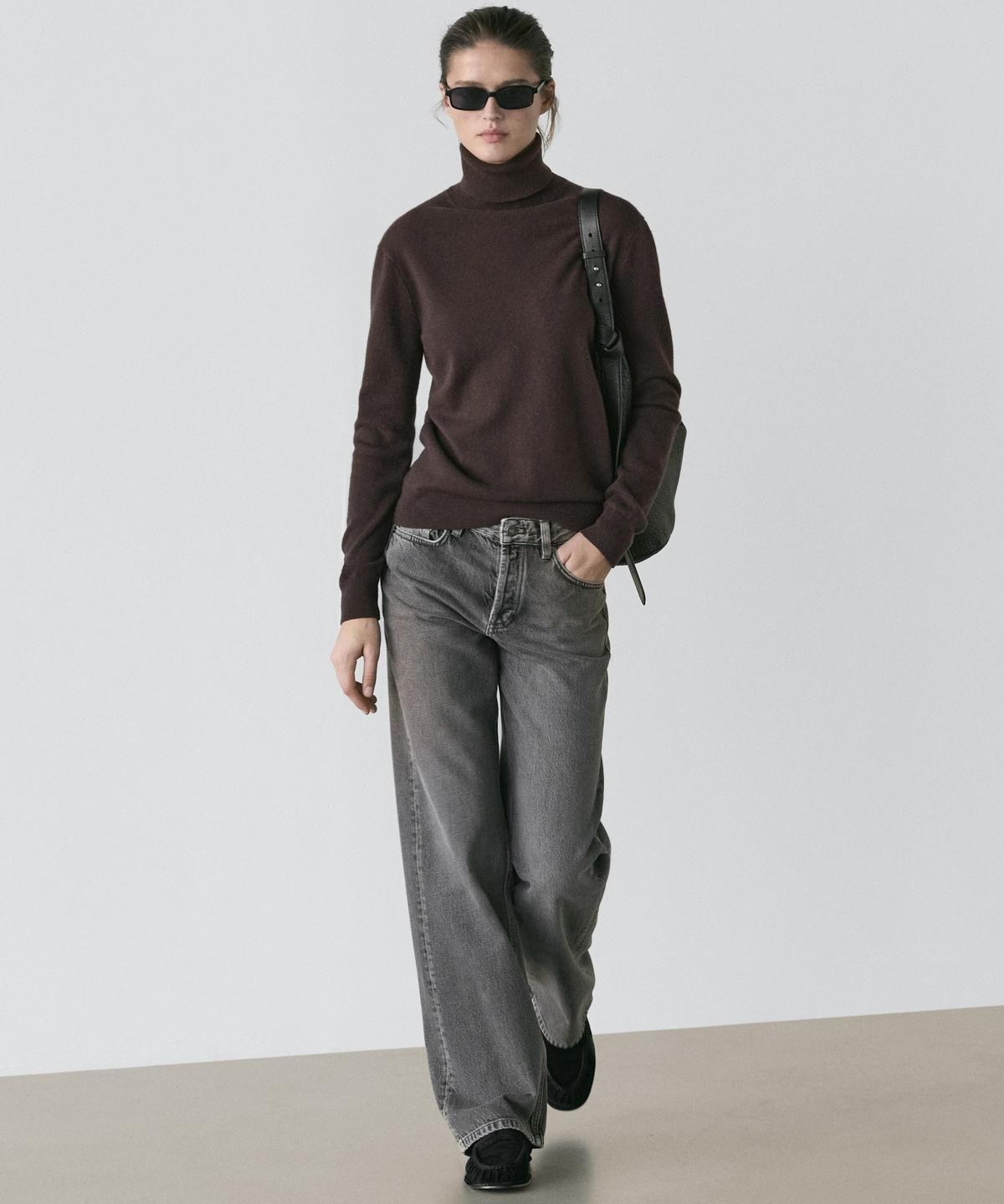 마시모두띠(MASSIMO DUTTI) 미드라이즈 와이드 레그 진