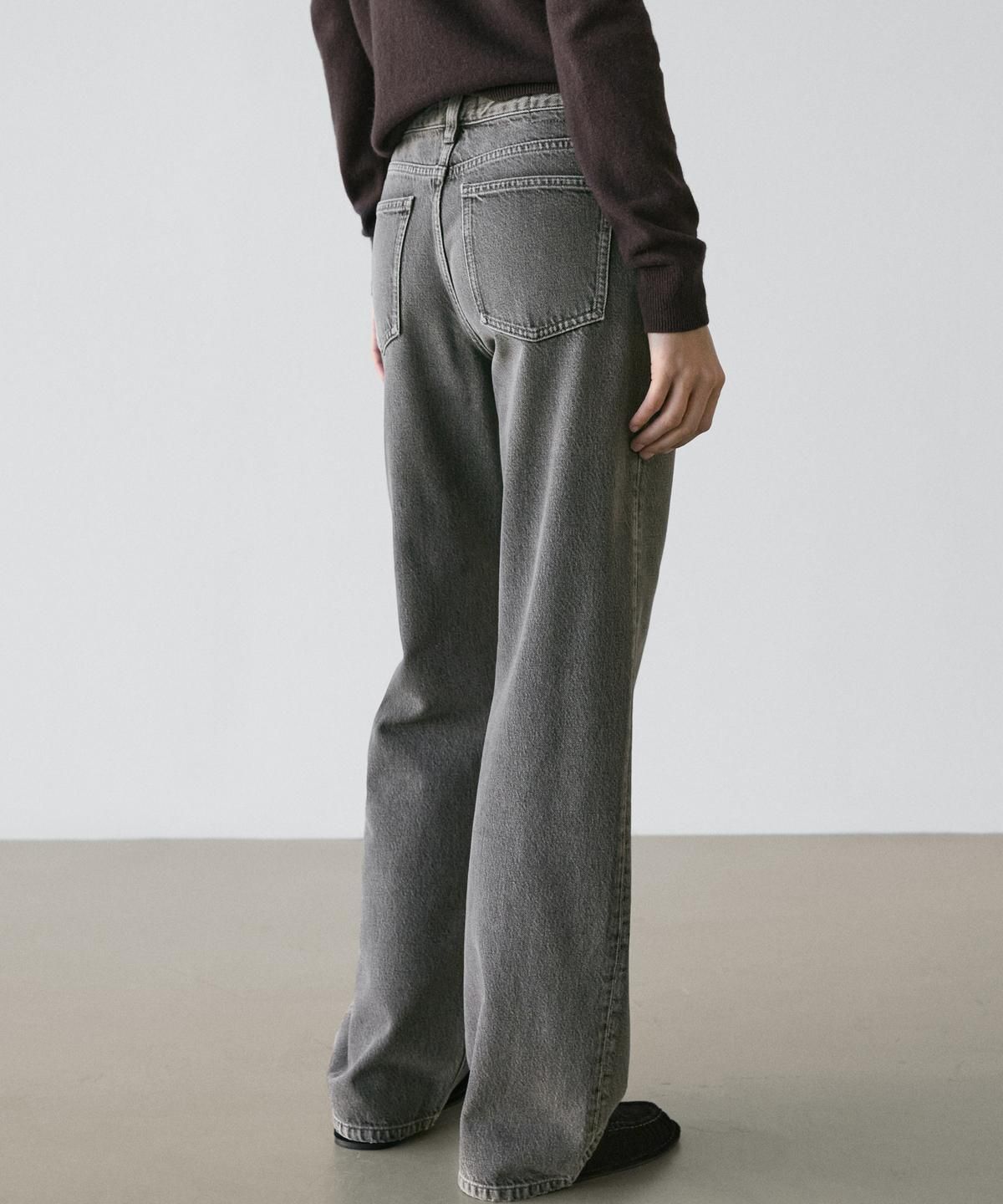 마시모두띠(MASSIMO DUTTI) 미드라이즈 와이드 레그 진