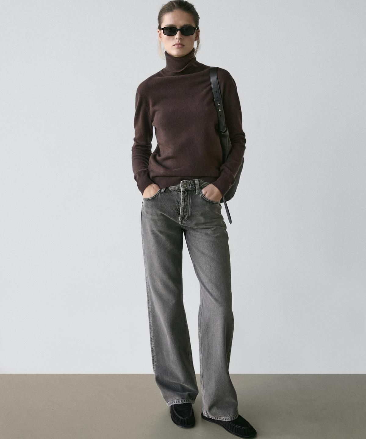 마시모두띠(MASSIMO DUTTI) 미드라이즈 와이드 레그 진