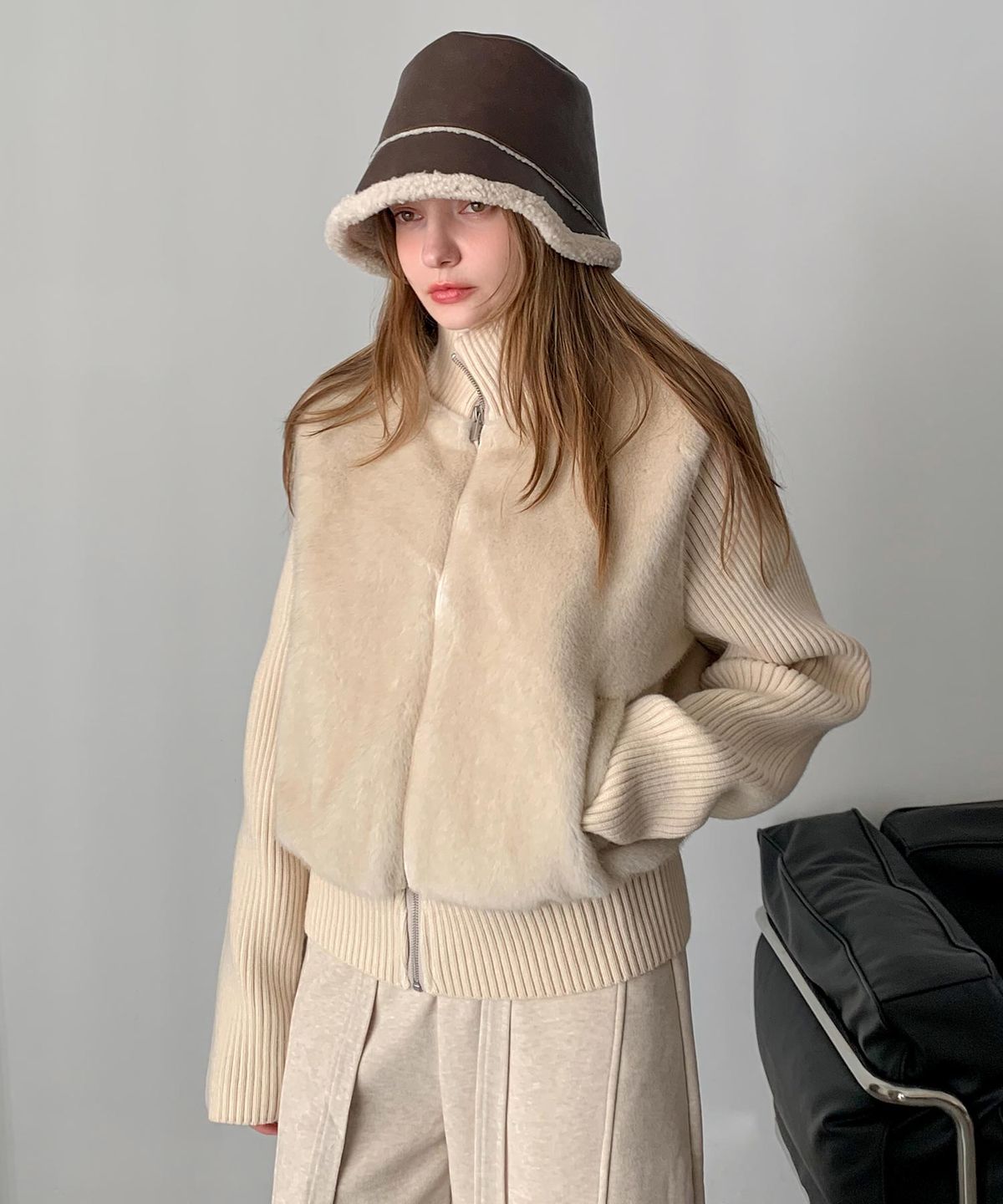 바스카라(VASCARA) Faux Leather Bucket Hat (2colors)