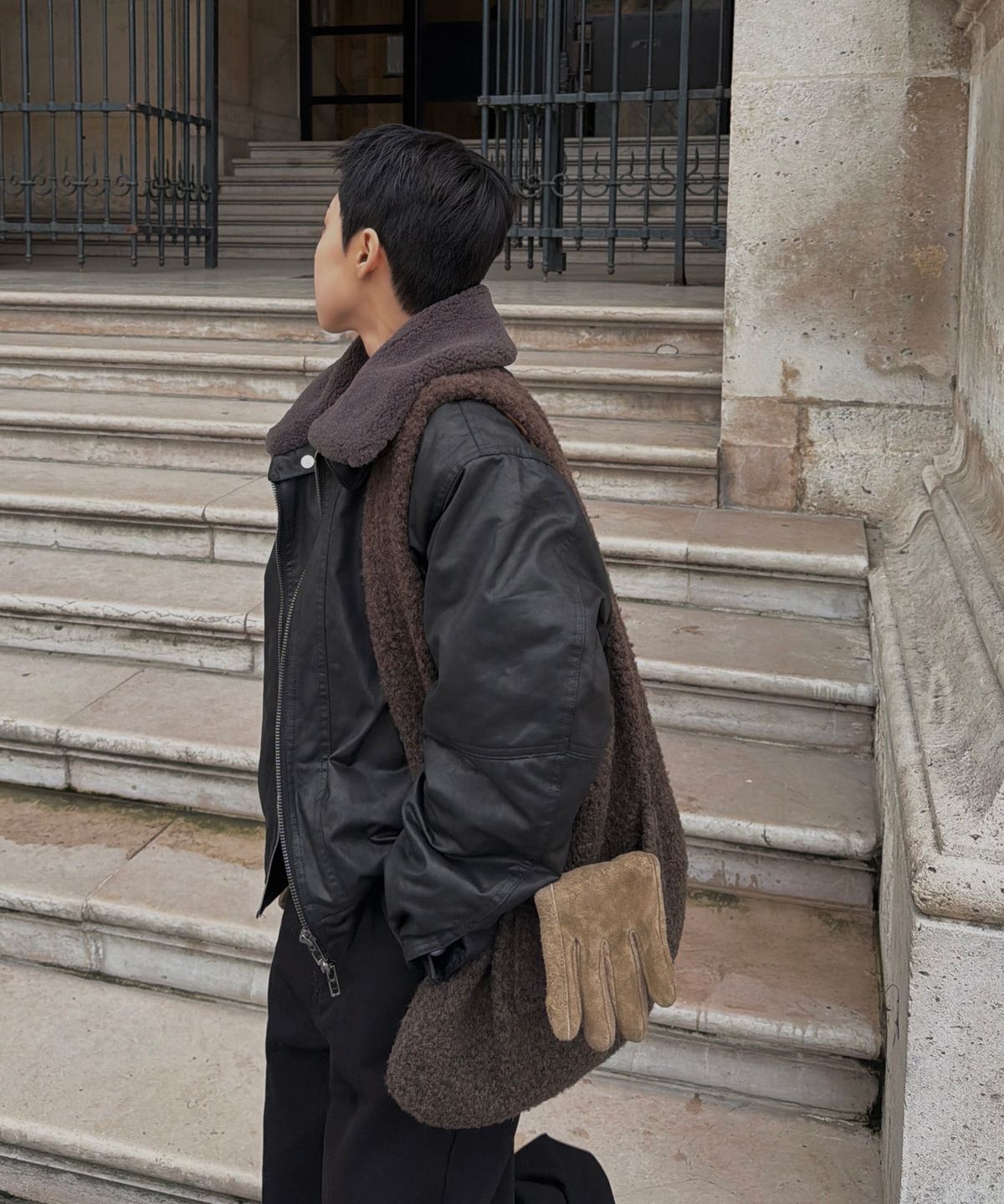 레터리(LETERIE) BOUCLE REVERSIBLE SHOULDER BAG_BROWN
