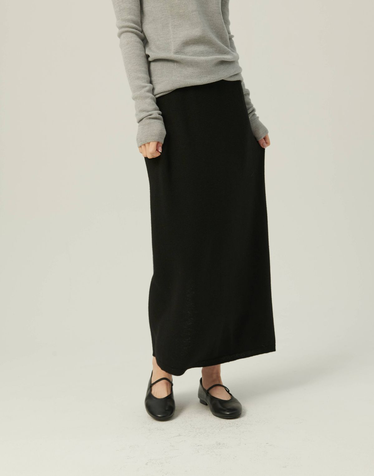 베이스스레드(BASETHREAD) Back Slit H-Line Knit Skirt_BLACK