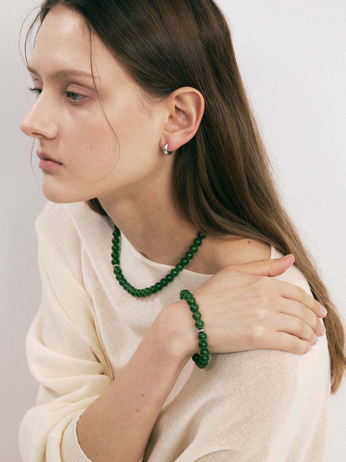 소수(SOSOO) Green Jade 8mm Silver Point Bracelet