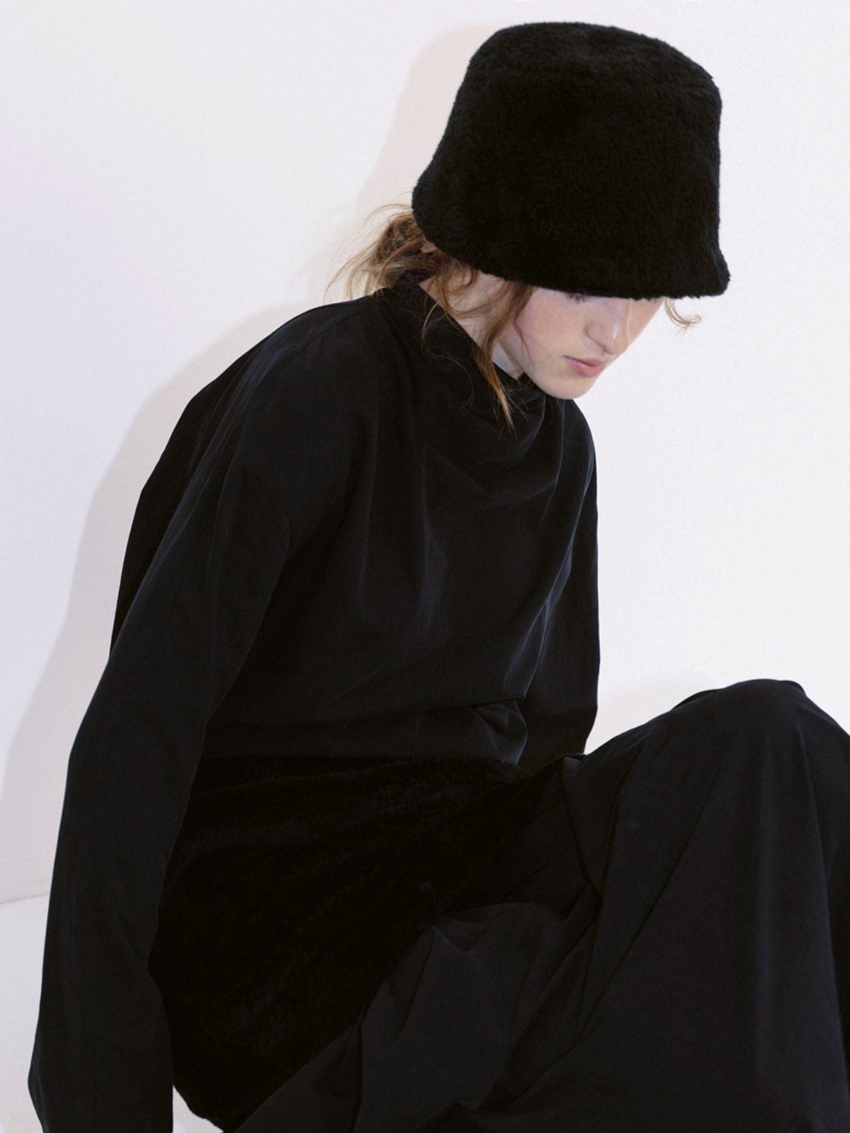 모이아(MOIA) fur bucket hat (black)