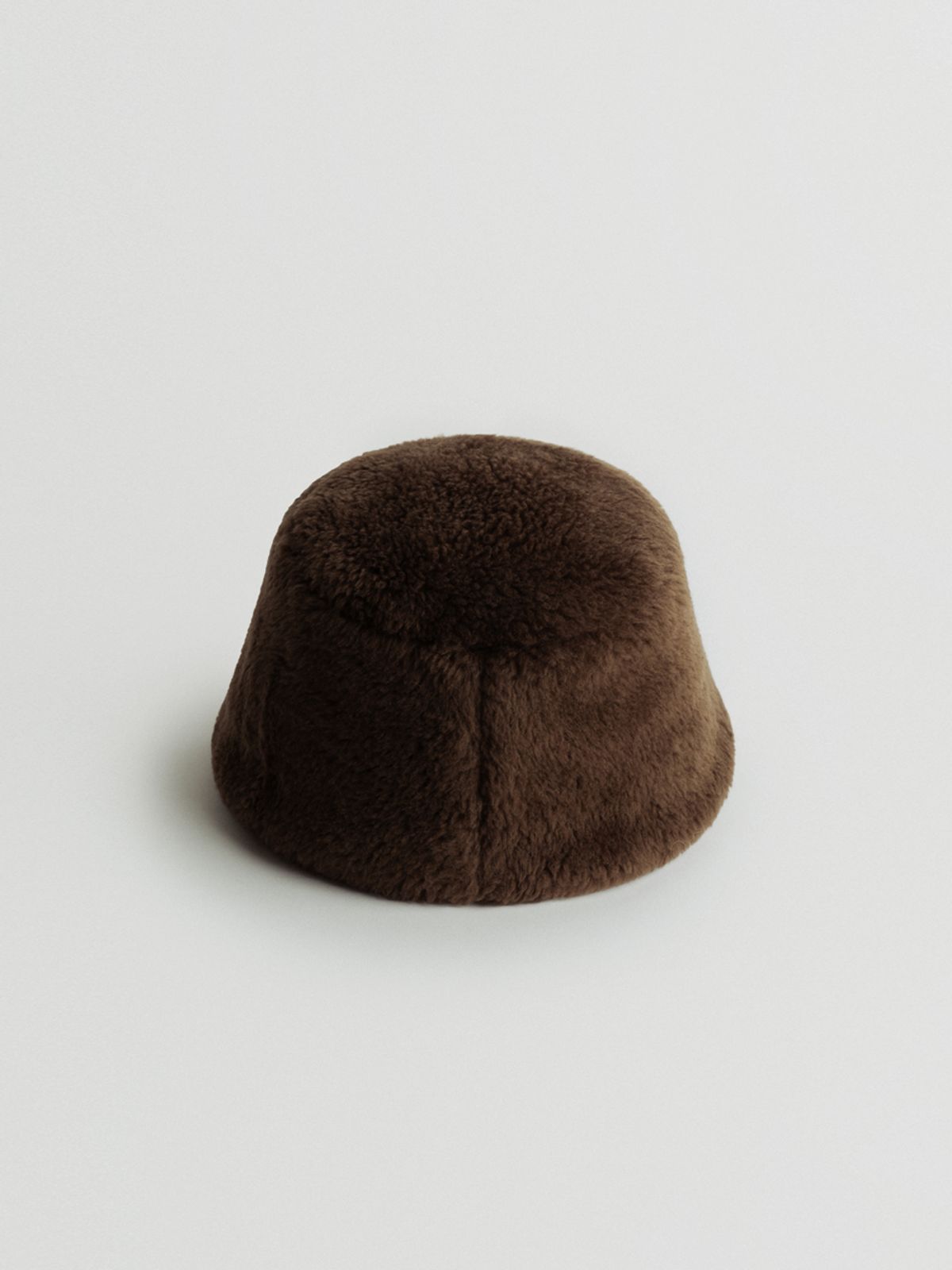 모이아(MOIA) fur bucket hat (brown)