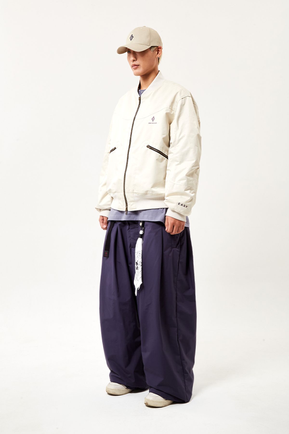 스페셜게스트(SPECIAL GUEST) EASY BURSTLINE BOMBER JACKET (Ivory)