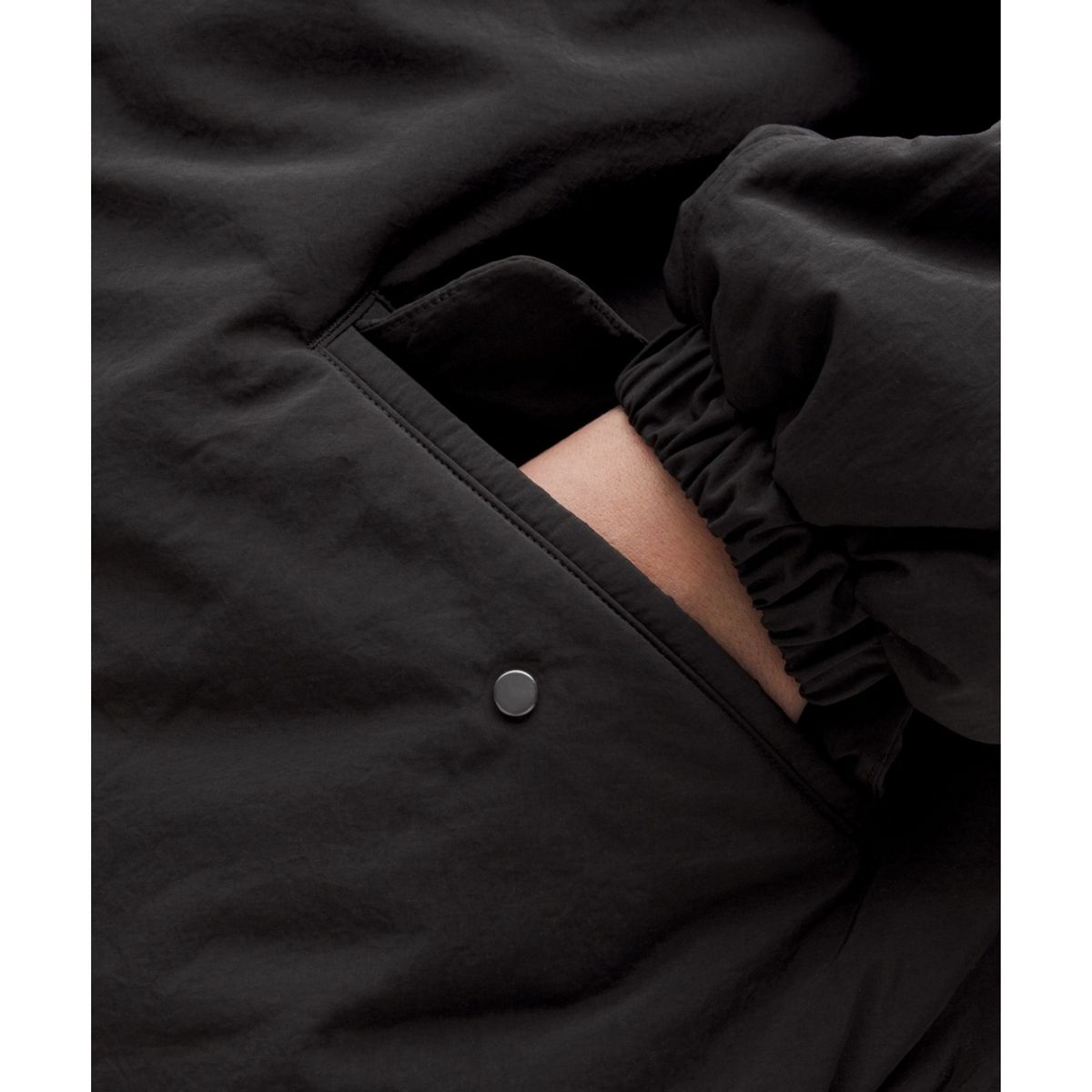 룰루레몬(LULULEMON) 인설레이티드 오버사이즈드 칼라드 재킷  BLK