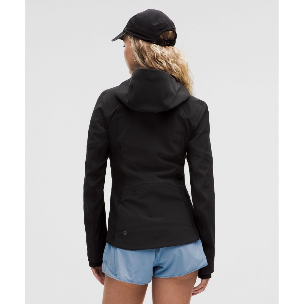 룰루레몬(LULULEMON) 우먼스 크로스 칠 퍼포먼스 재킷  BLK