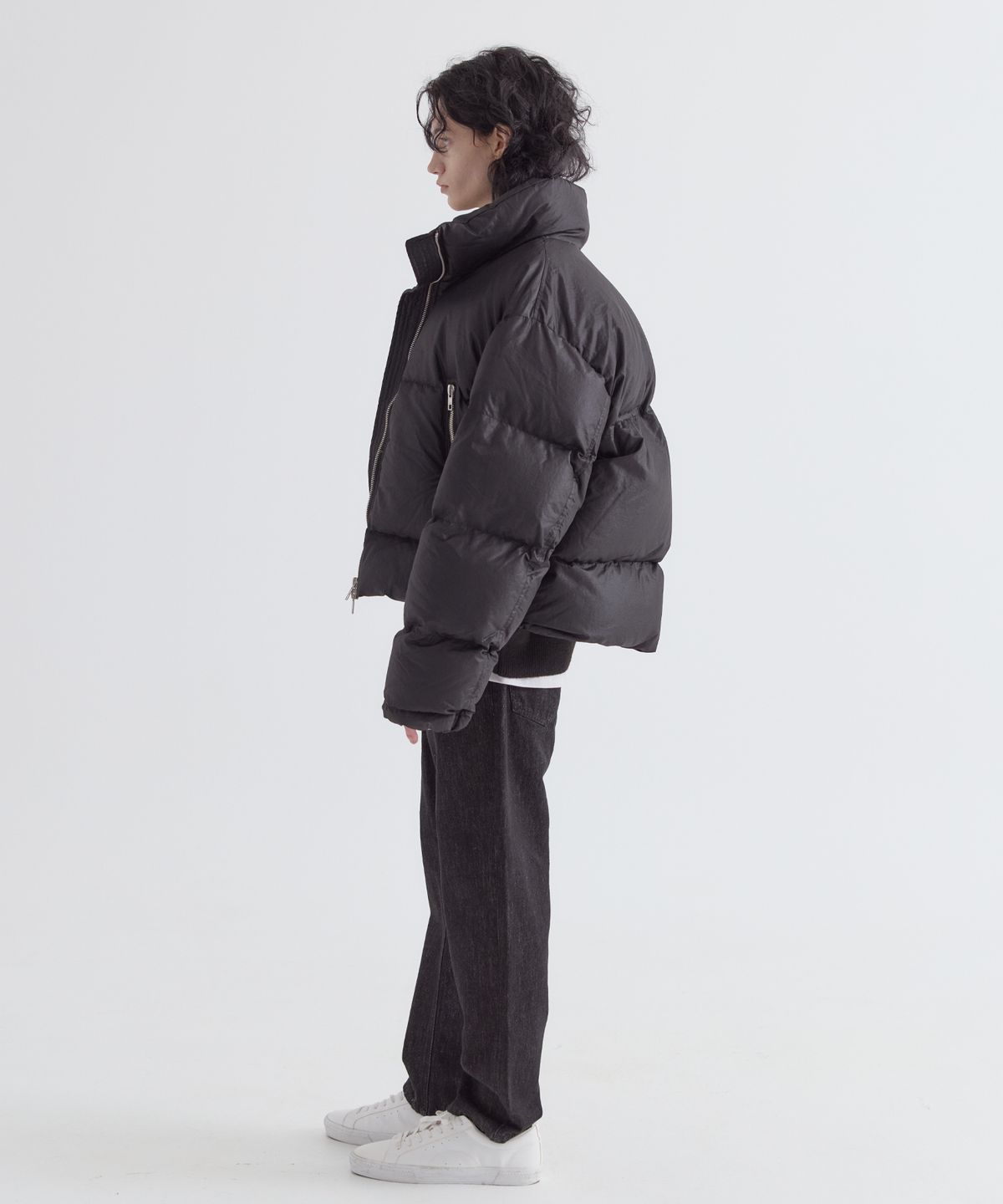 이지오(EZIO) Coen High Neck Short Padding_Black