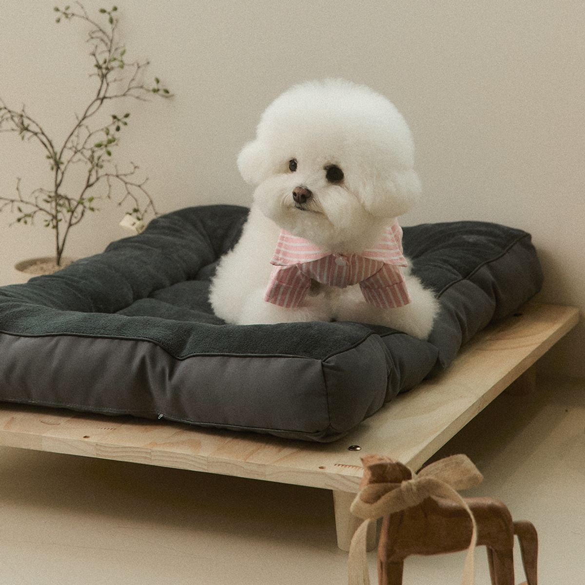 홈즈리빙(HOMESLIVING) 뭉연구소 10cm 뚱땡이 강아지 고양이 극세사 반반 토퍼 방석 4colors (SS/Q/K)