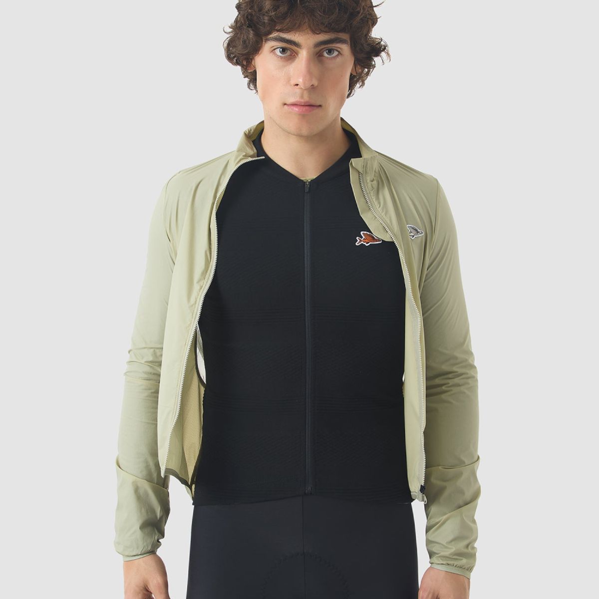 카페 드 사이클리스트(CAFE DU CYCLISTE) 에디트 클래식 바람막이 자켓 퍼들 남성