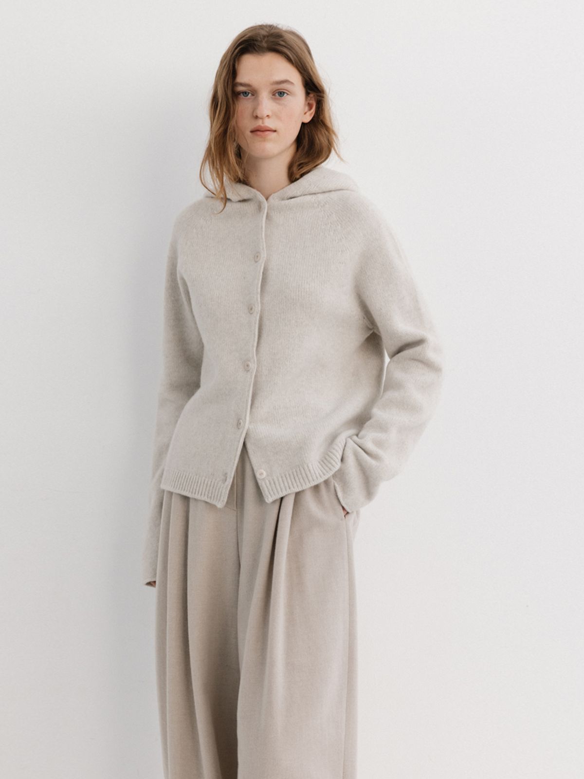 모이아(MOIA) hoodie cardigan (oat)