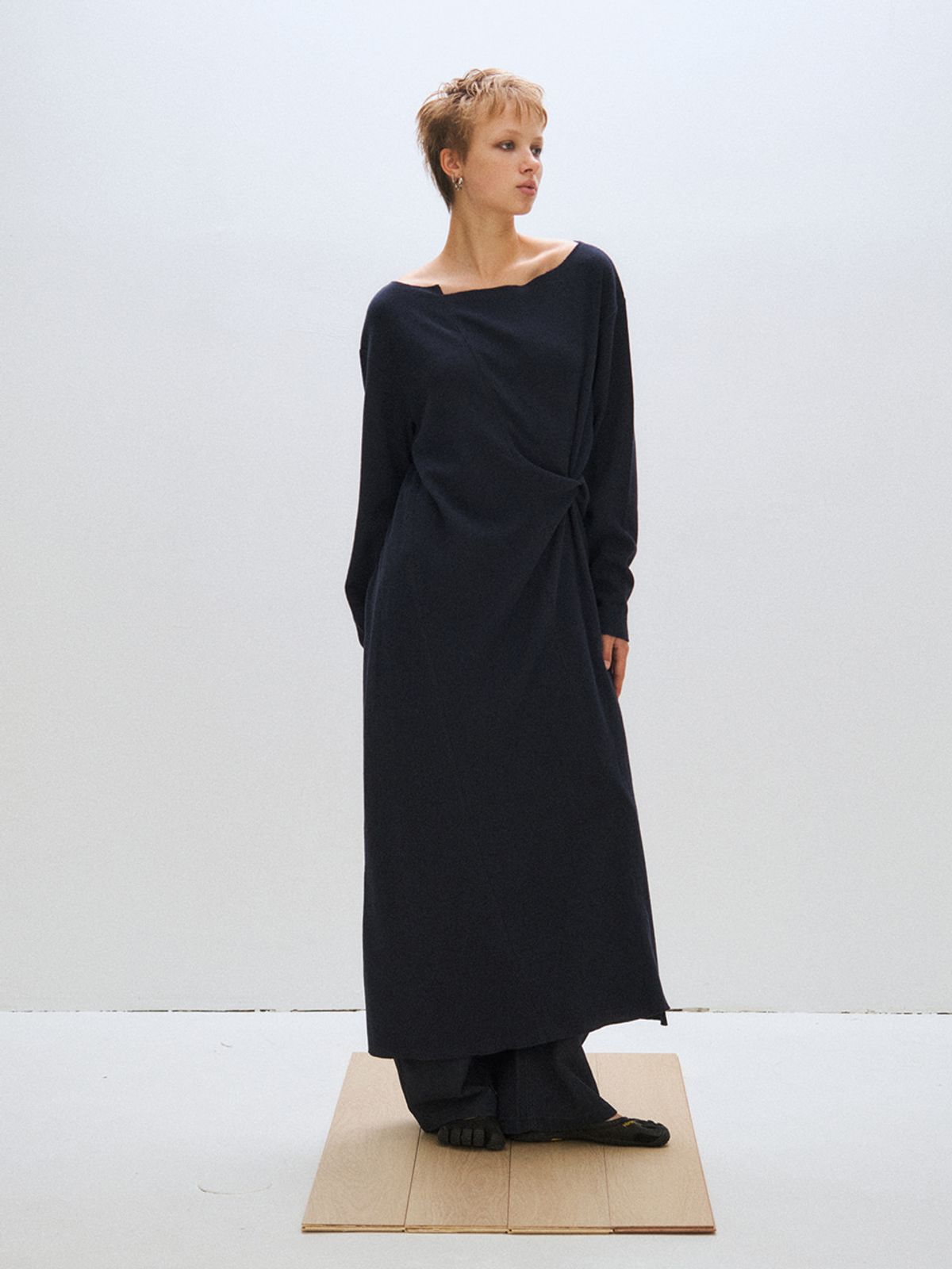플리즈프로젝트(PLZPROJECT) ASHYMMETRIC MAXI DRESS, NAVY