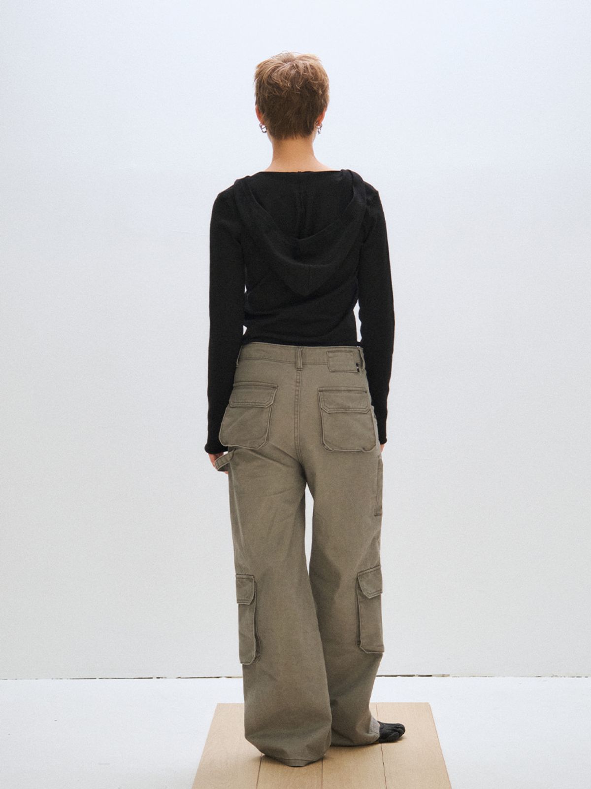 플리즈프로젝트(PLZPROJECT) CARPENTER PARACHUTE PANTS, KHAKI GRAY