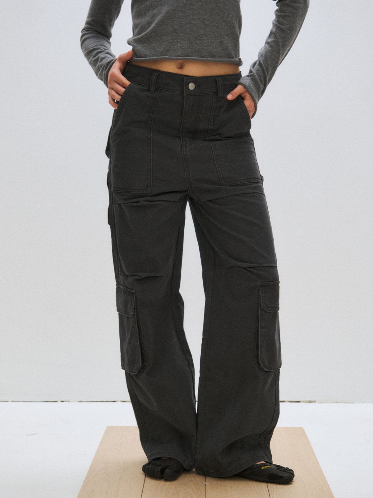플리즈프로젝트(PLZPROJECT) CARPENTER PARACHUTE PANTS, CHARCOAL