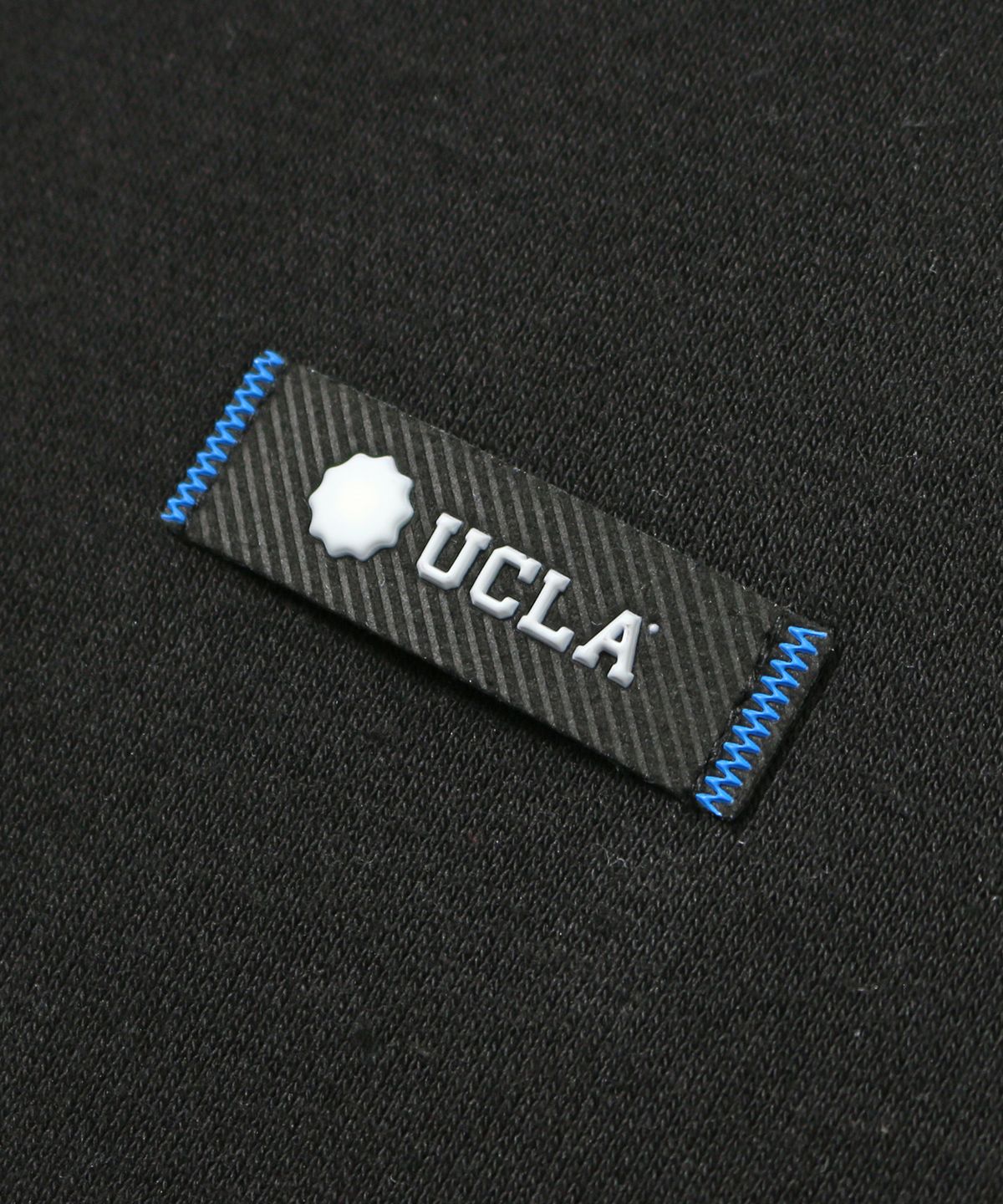 유씨엘에이(UCLA) 남녀공용 데일리 기모 스몰로고 후디[BLACK](UBCLT38)