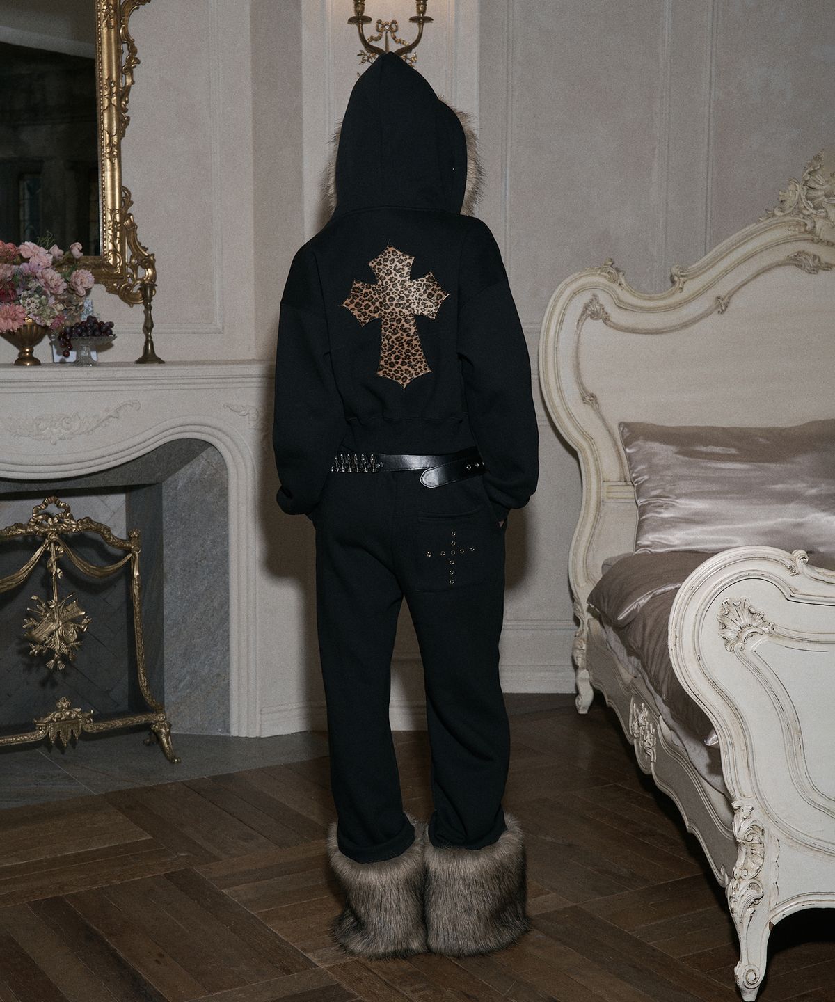 일리오(ILLIO) Black brown fur pants
