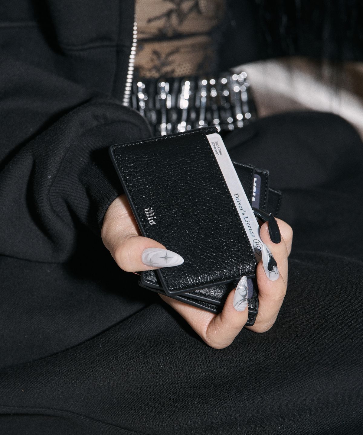 일리오(ILLIO) Black soft card wallet