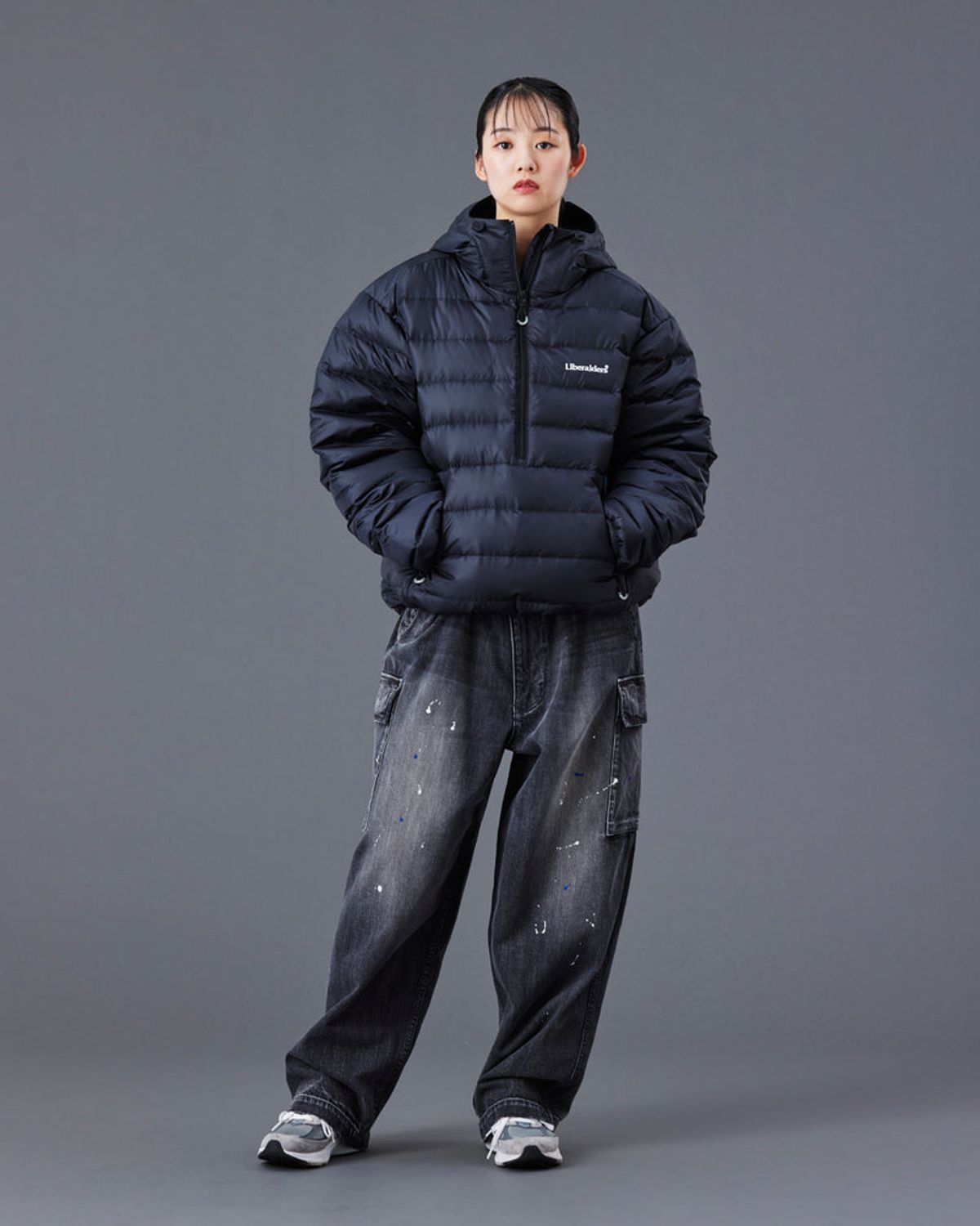 찬스클로딩(CHANCE CLOTHING) DOWN HALF ZIP HOODIE - BLACK