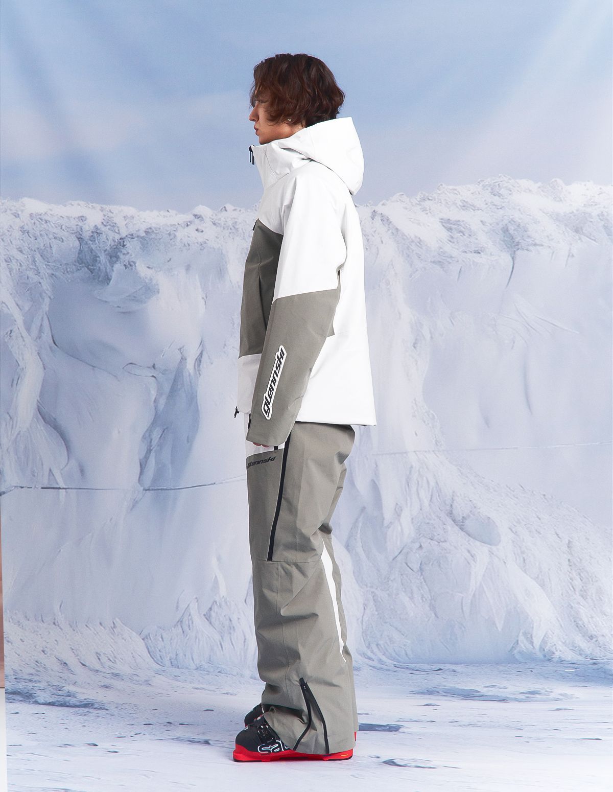 글렌스키(GLENNSKI) 26 TP Q Set - White