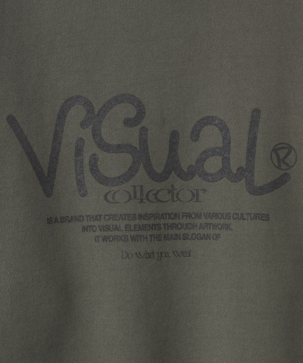 비주얼 컬렉터(VISUAL COLLECTOR) 플리스 립 스웻셔츠 [카키]