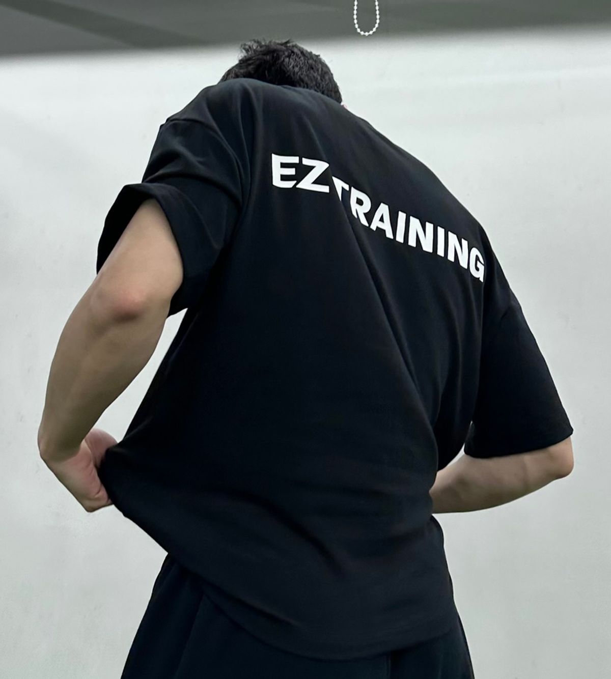 이지투미(EZTOME) 트레이닝 오버핏 반팔 티셔츠