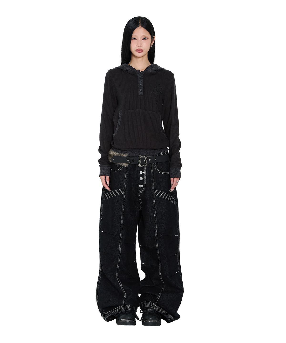 아캄(AAKAM) CROS2 Contrast Button Hoodie (Black)