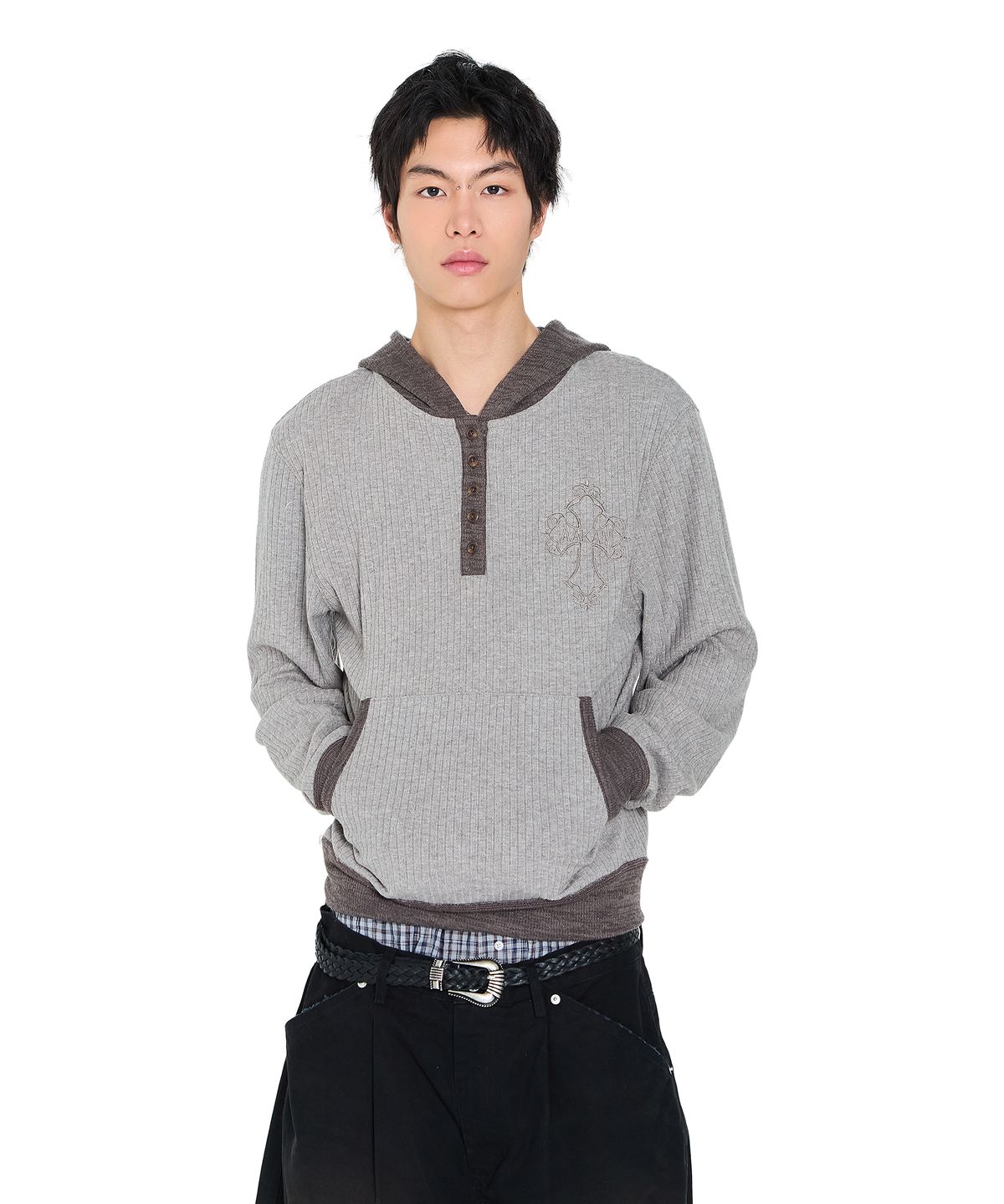 아캄(AAKAM) CROS2 Contrast Button Hoodie (Gray)