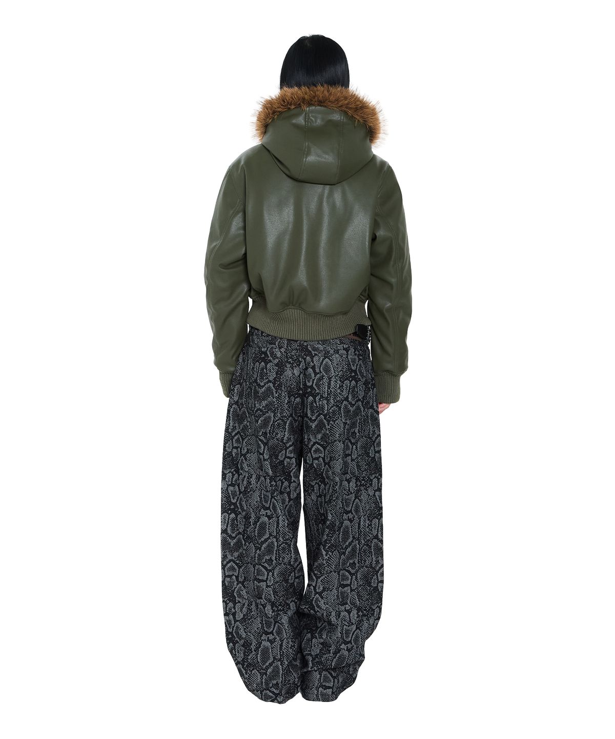 아캄(AAKAM) Python Patterned Denim Pants (Black)