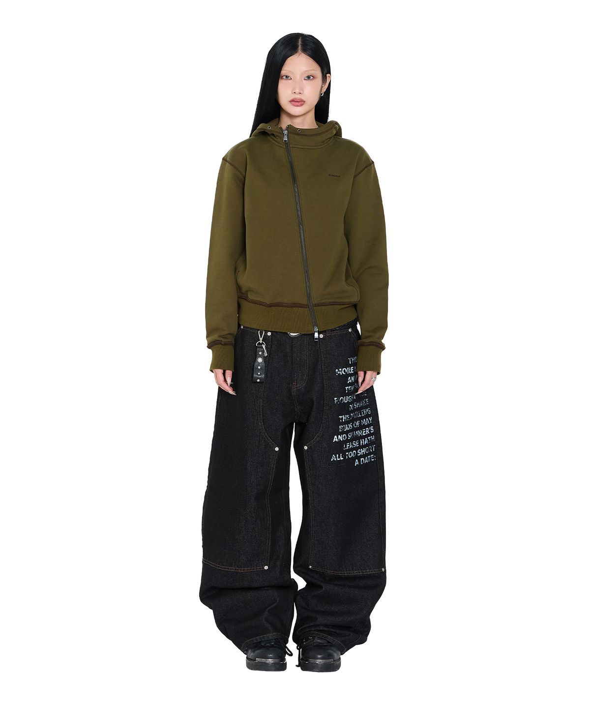 아캄(AAKAM) Double Knee Lettering Denim Pants (Black)