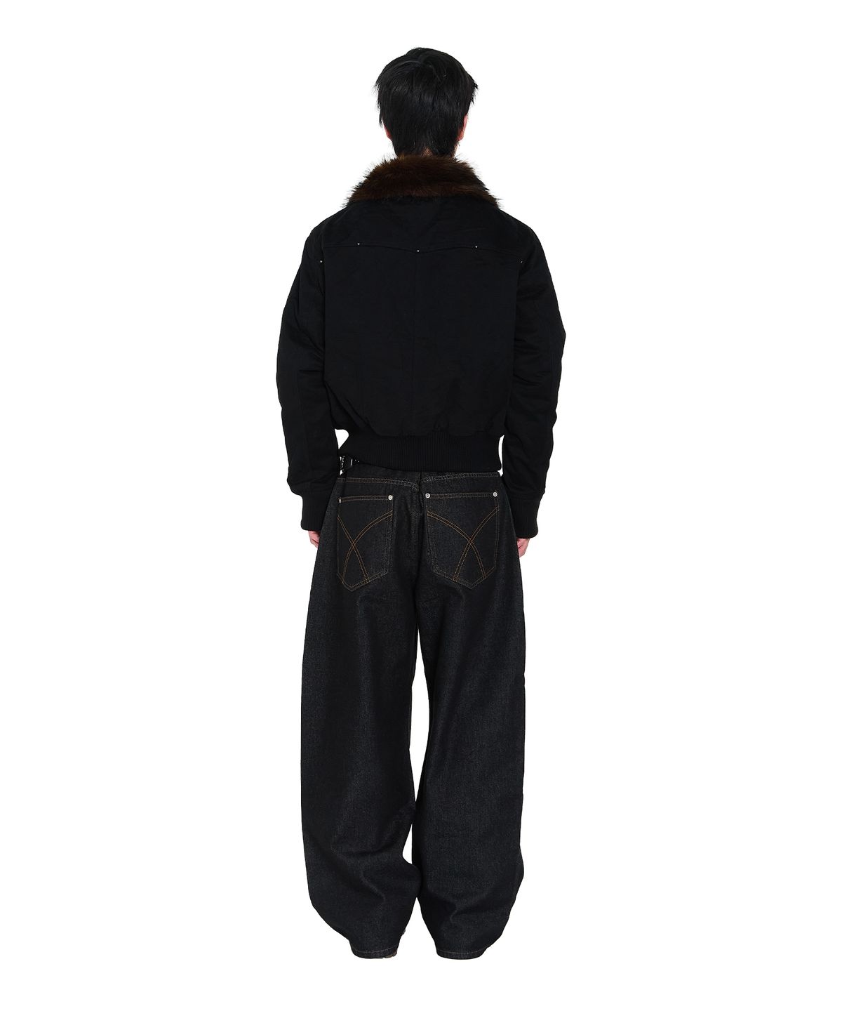 아캄(AAKAM) Double Knee Lettering Denim Pants (Black)