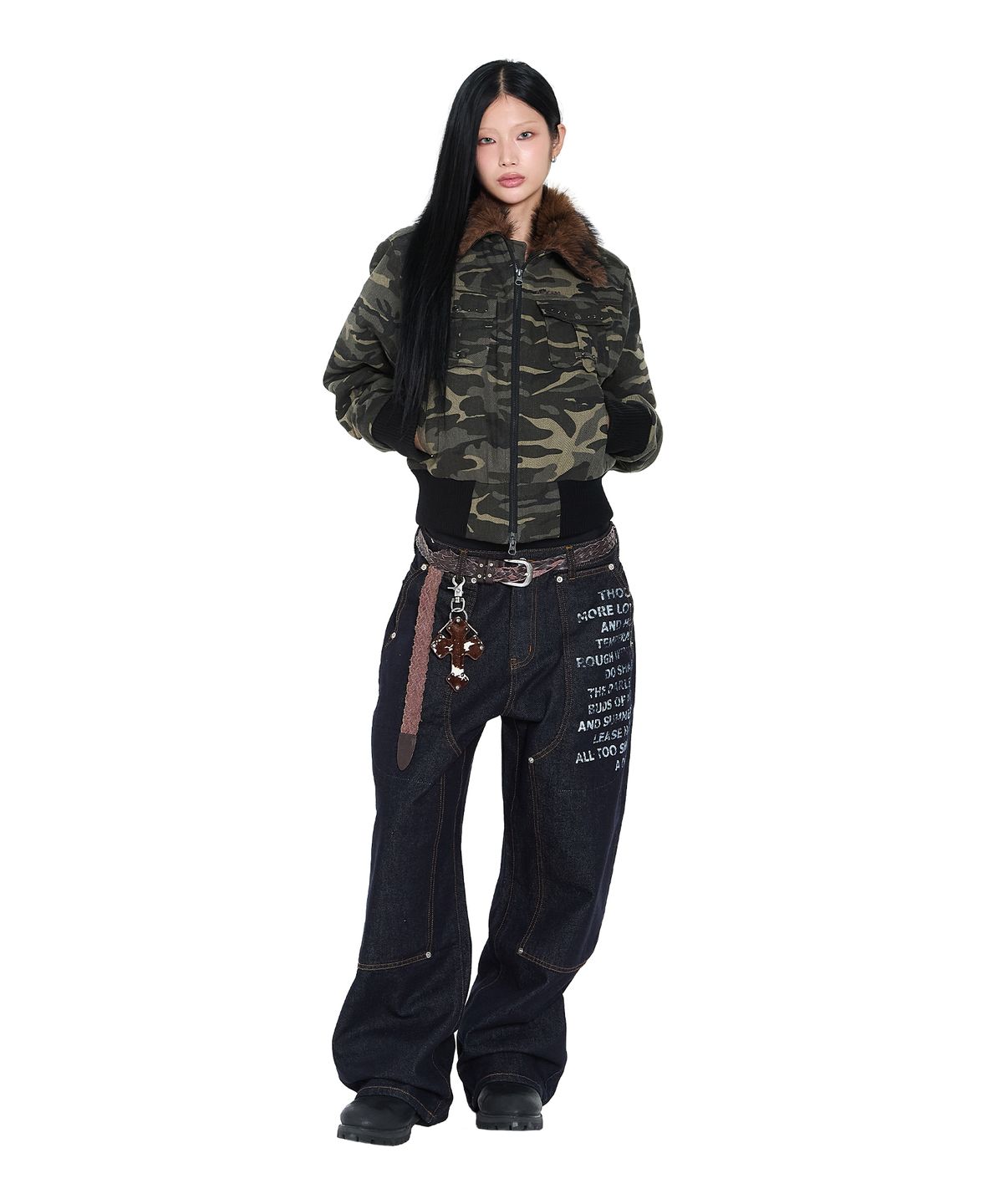 아캄(AAKAM) Double Knee Lettering Denim Pants (Blue)