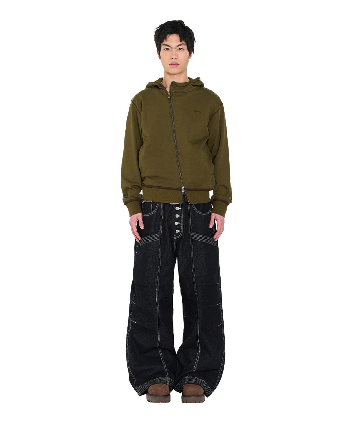 아캄(AAKAM) Knee Pin-Tuck Stitched Denim Pants (Black)