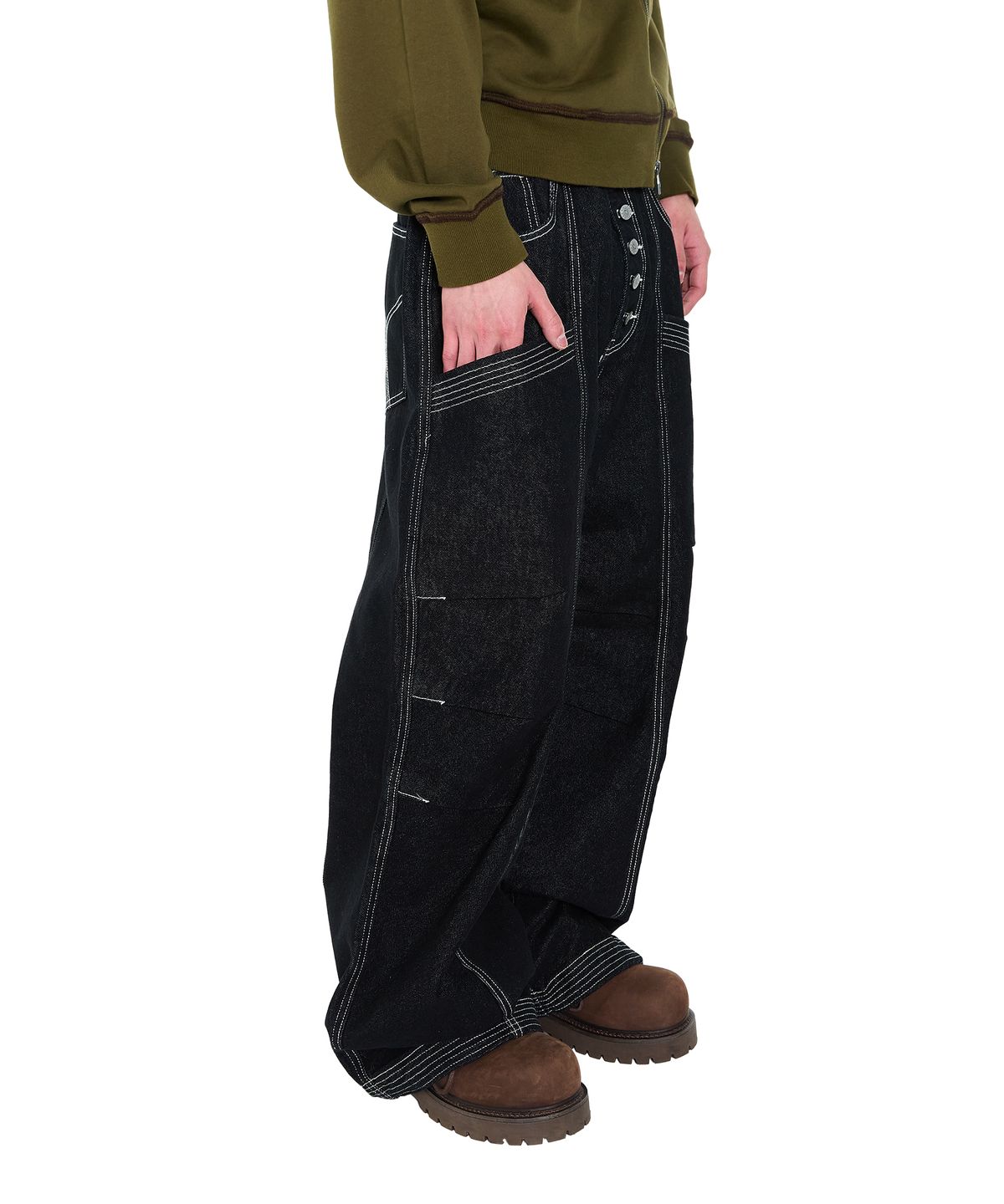 아캄(AAKAM) Knee Pin-Tuck Stitched Denim Pants (Black)